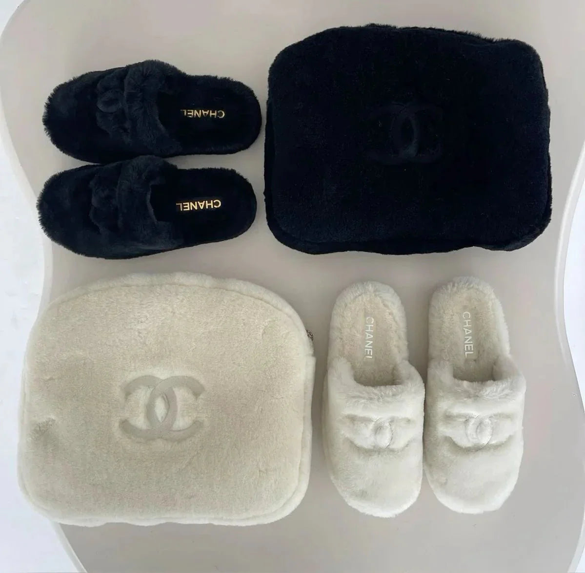 Ciabatte+beauty case C